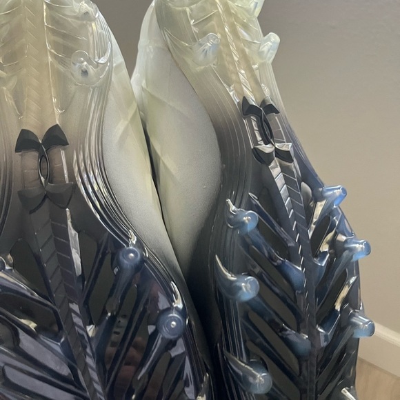 Under Armour Men's Highlight MC Football Cleat Size 14 - Picture 6 of 6